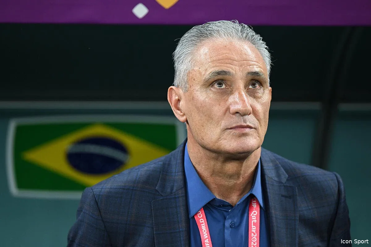 tite braque au bresil et son agresseur l engueule pour le mondial icon 221209 99 843802 dpai 355005