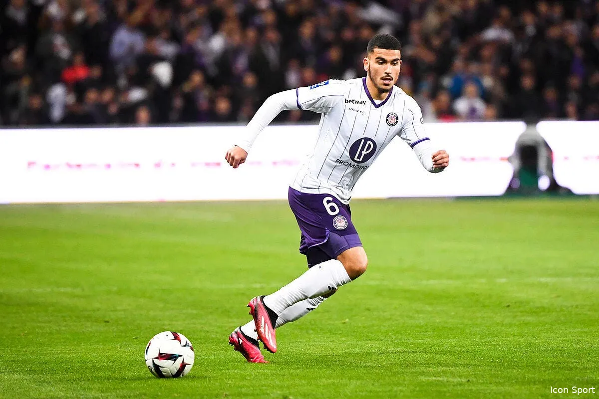 toulouse annonce le retour de zakaria aboukhlal dans le groupe icon ab1 3544 360563