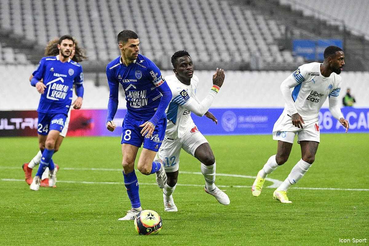 troyes om les compos officielles 17h05 sur canal sport icon cas0359 335711