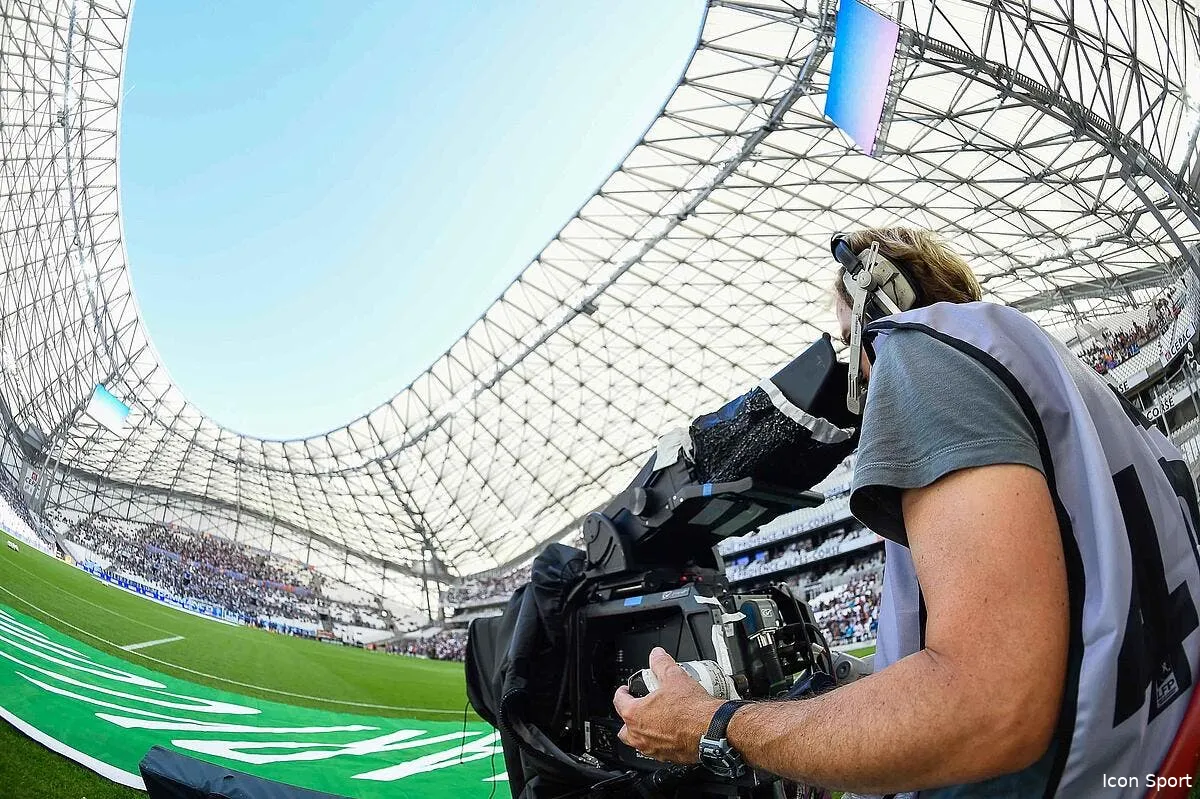 tv amazon pret a faire pleuvoir les millions d euros icon por 170814 08 67 318425