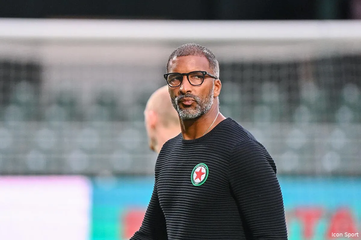 tv habib beye cible par les supporters du psg a dortmund icon dib 250823 12 100 369230