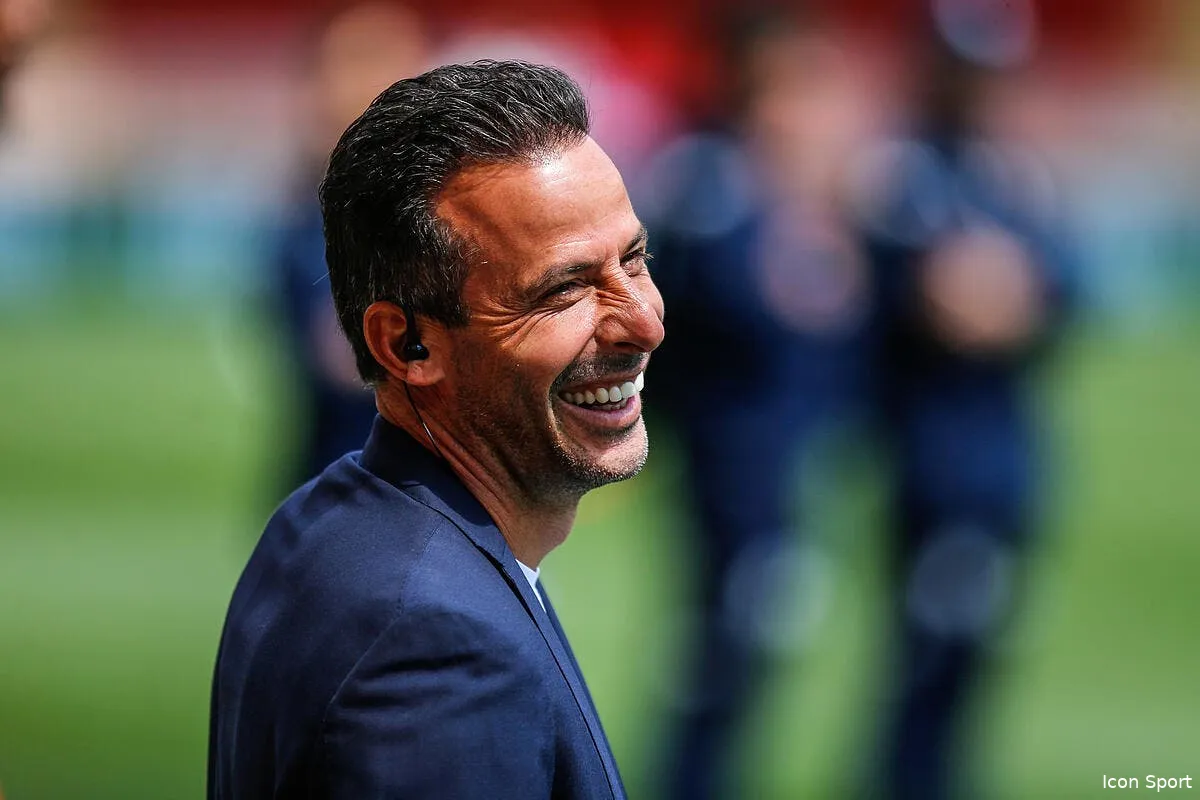 tv ludovic giuly arrache d amazon par le barca icon d1r5303 340367