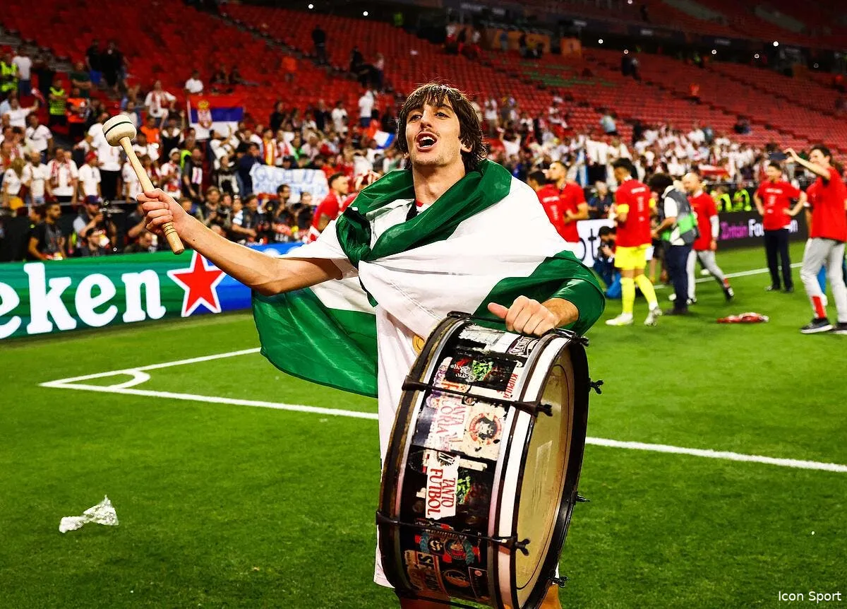 un arrivage surprise a l ol c est la folie du mercato icon spi 185 dk sevilla roma 364882