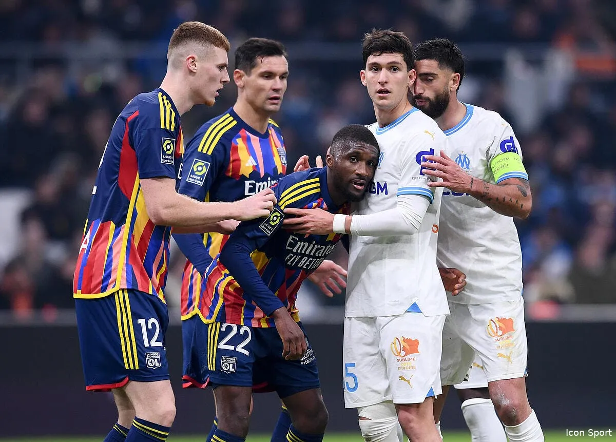 un olympico maitrise la police se felicite icon pl5 7074 2 368943