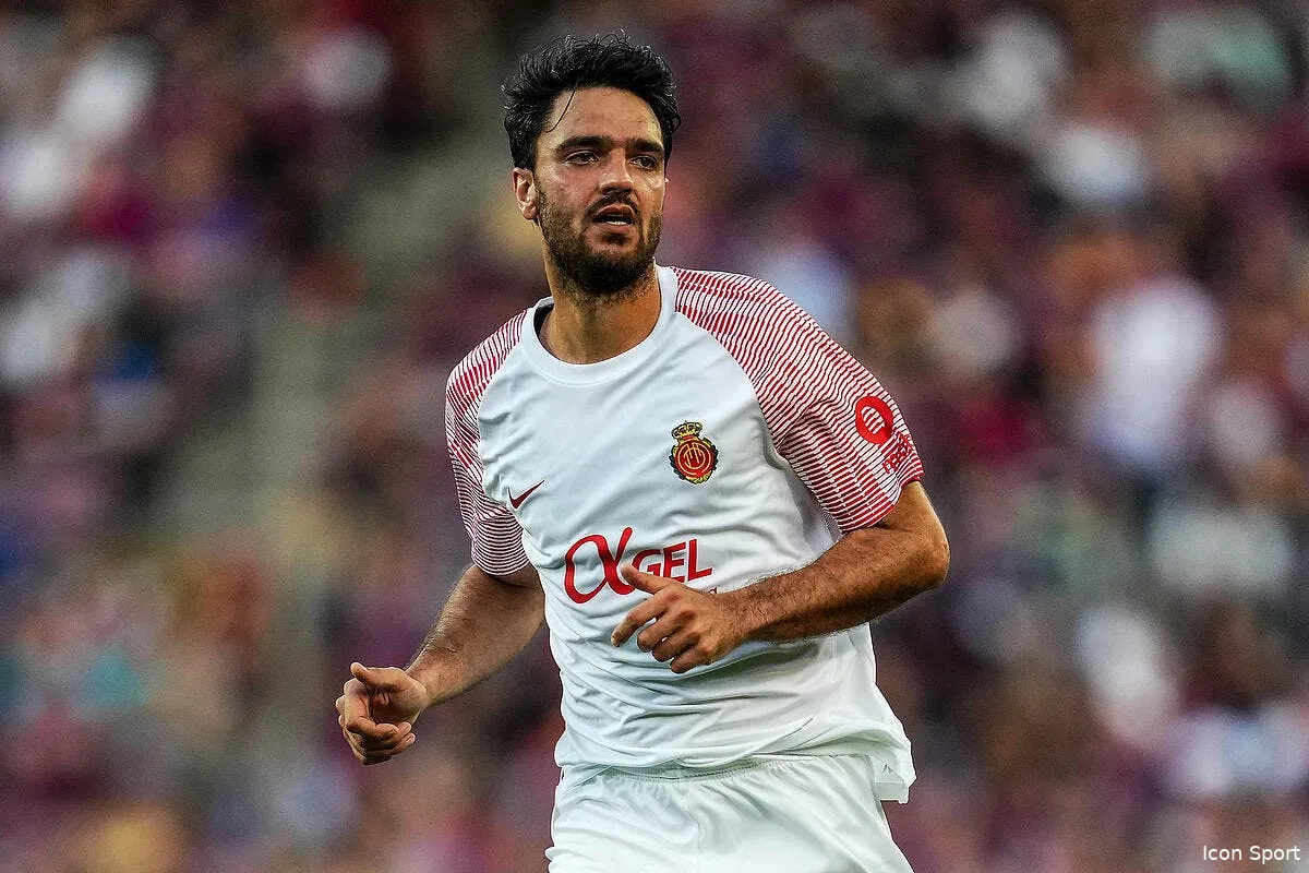 un retour a l ol cet ancien attend l offre de textor icon ps 230528 928 364701