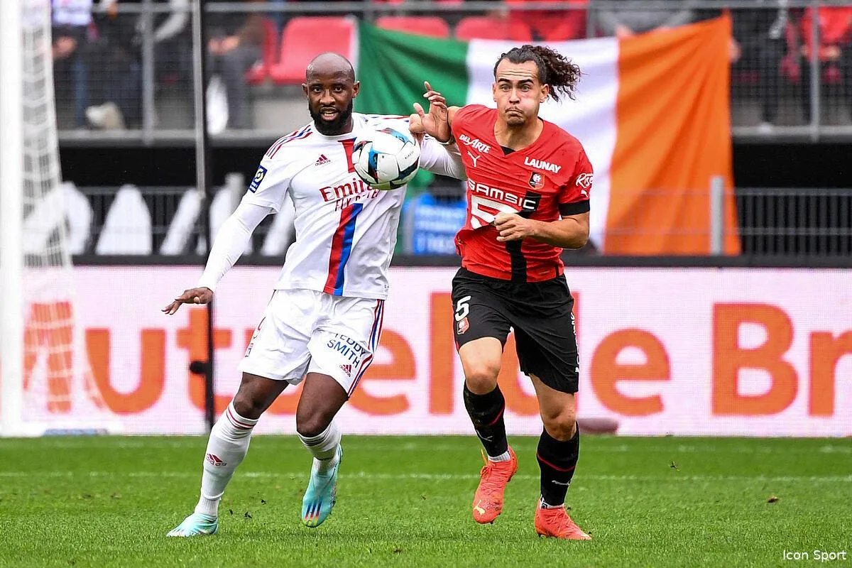 unai emery met un joueur de l ol sur sa liste de noel icon ab1 1432 354622