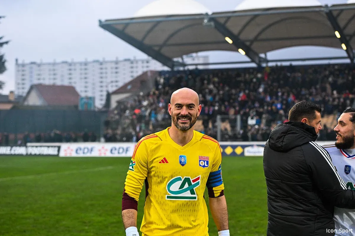 une decision qui ne trompe pas il dit au revoir a l ol icon dsc 2548 370231