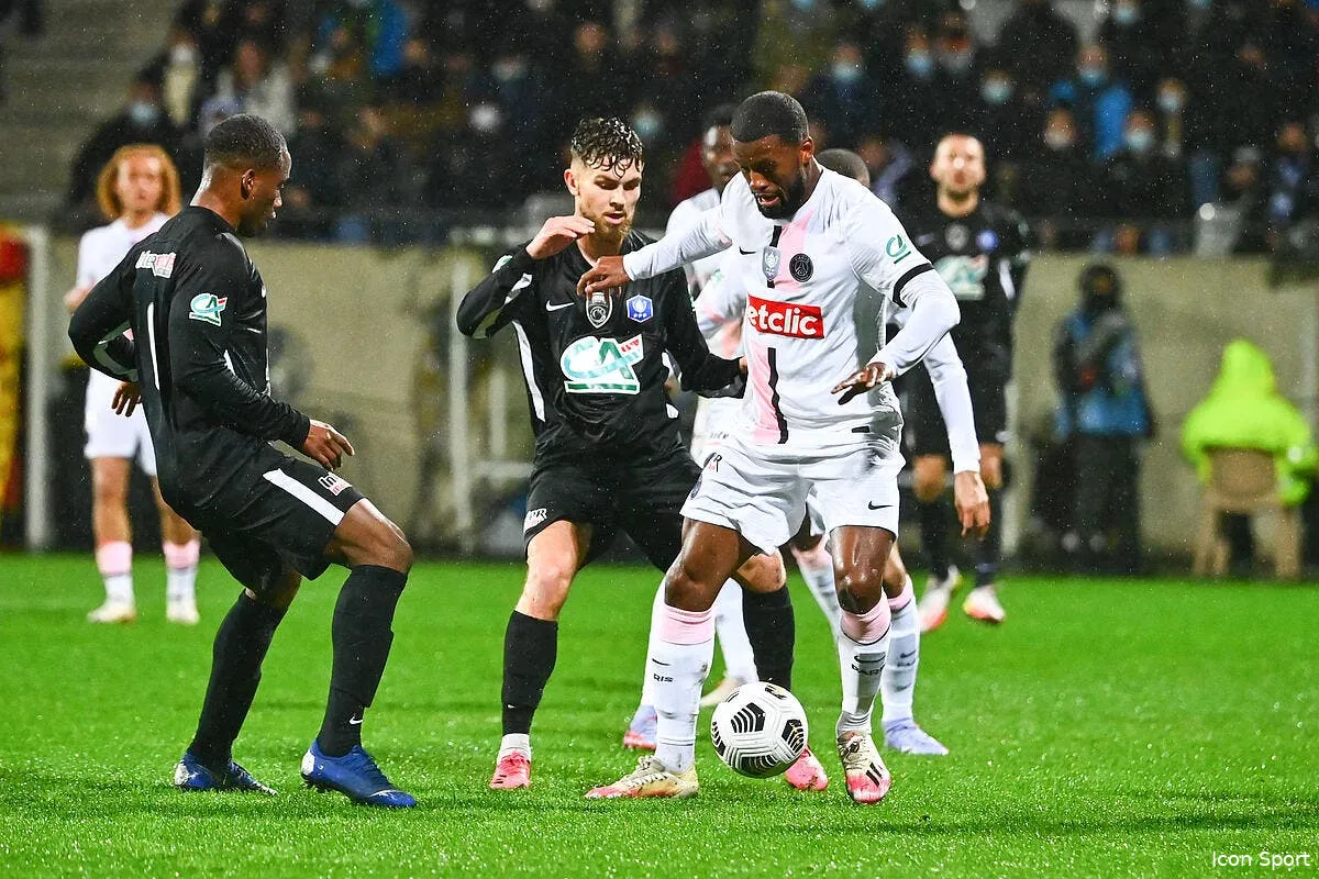 vannes se prend 0 4 et applaudit le psg icon dib 030122 10 96 331717