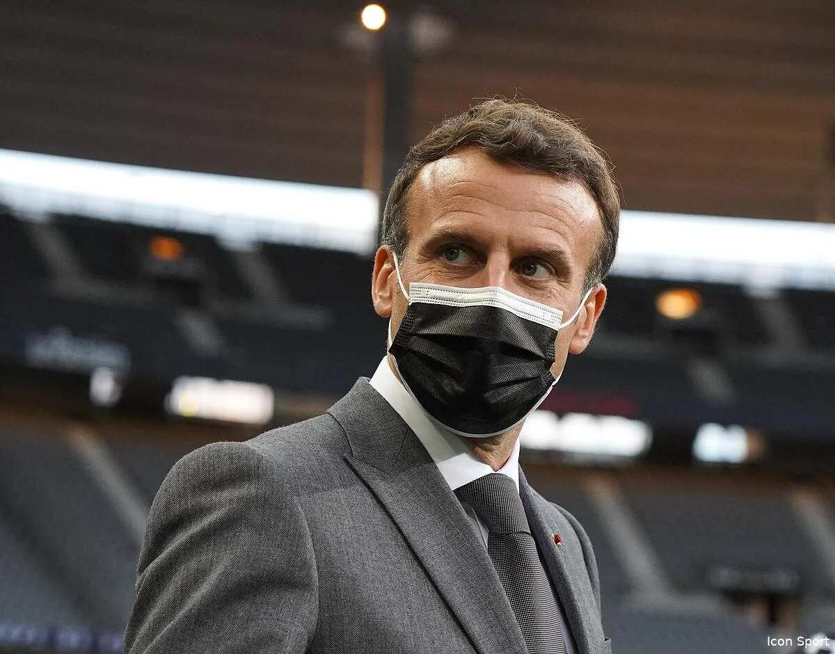 vente om macron met le feu aux poudres icon sm101485 315591