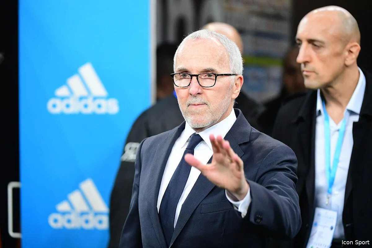 vente om un feu d artifice prevu il n est pas invite icon win 260217 01 24016 359257