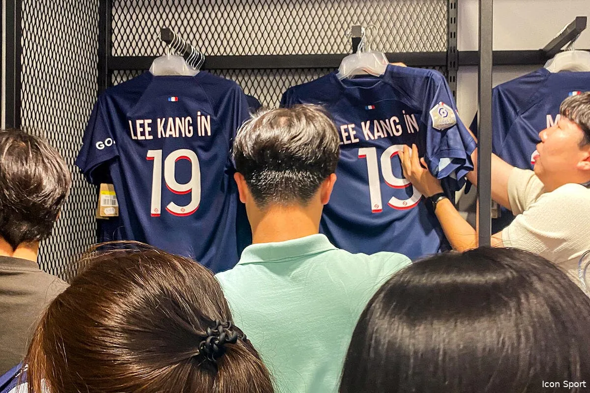 vente psg mbappe domine kang in lee grosse mise au point icon img 2017 367031