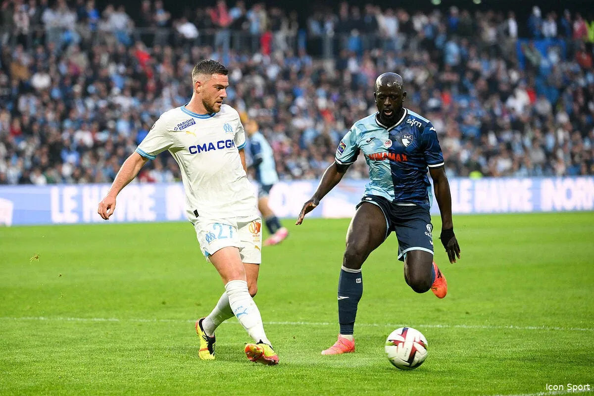 veretout a l ol bennacer a l om iconsport 225310 0097 380563