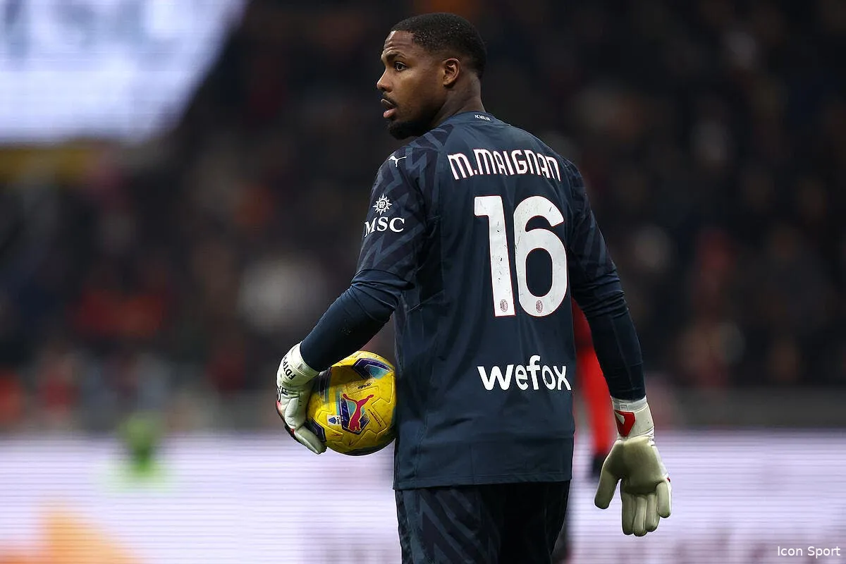 victime de chants racistes maignan interrompt udinese milan icon 577 577 milrom20240114 77 370829