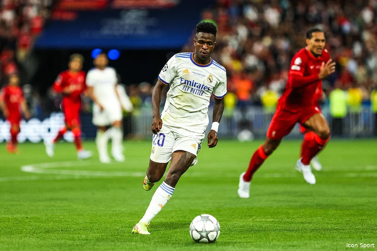 vinicius prolonge au real et repond au psg icon fid 4055 343889