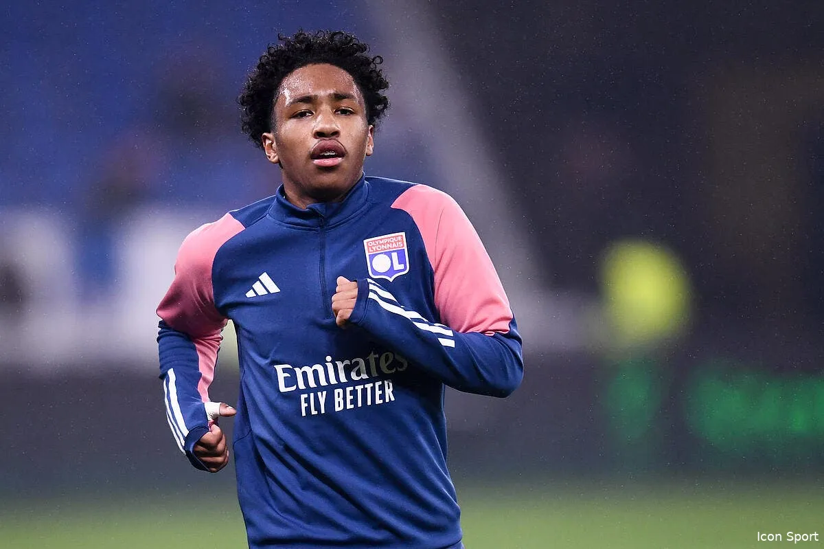 walid acherchour sur les fesses le mercato de l ol est bluffant icon pl5 5860 371350