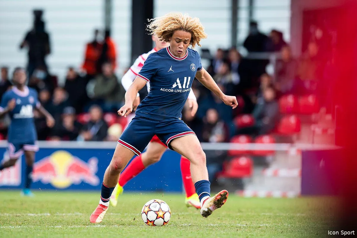 xavi simons en a sa claque adieu le psg icon fod 031121 69 09 327411
