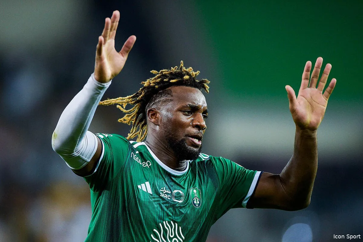 111 matchs en ligue 1 ce buteur attend l offre de l om iconsport 179130 0009 392402