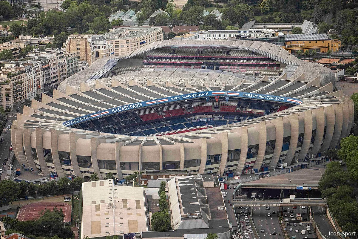 1h15 du nouveau stade le psg se moque de ses supporters iconsport 259464 0002 392366