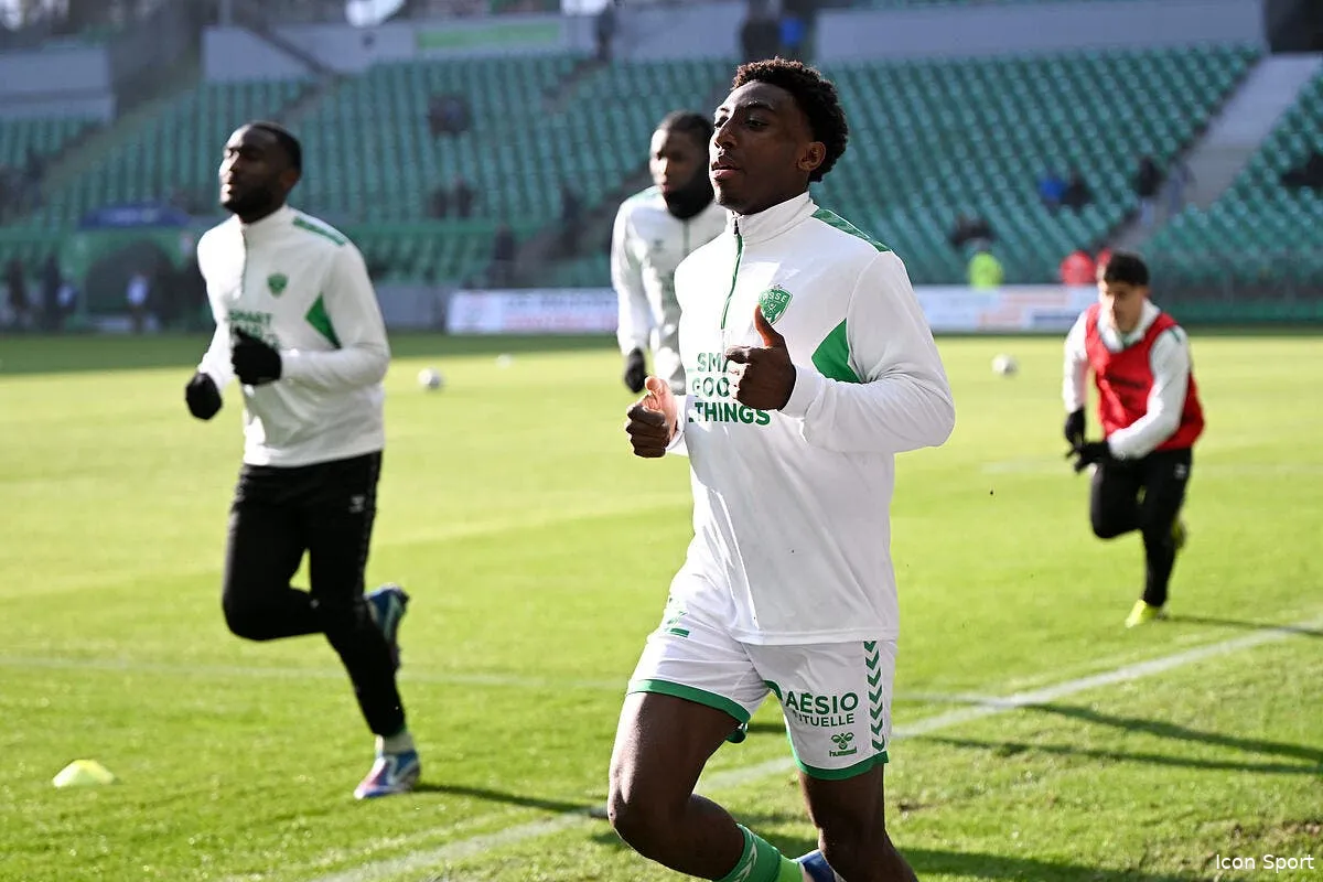 asse un defenseur signe au betis seville iconsport 186358 0303 395934