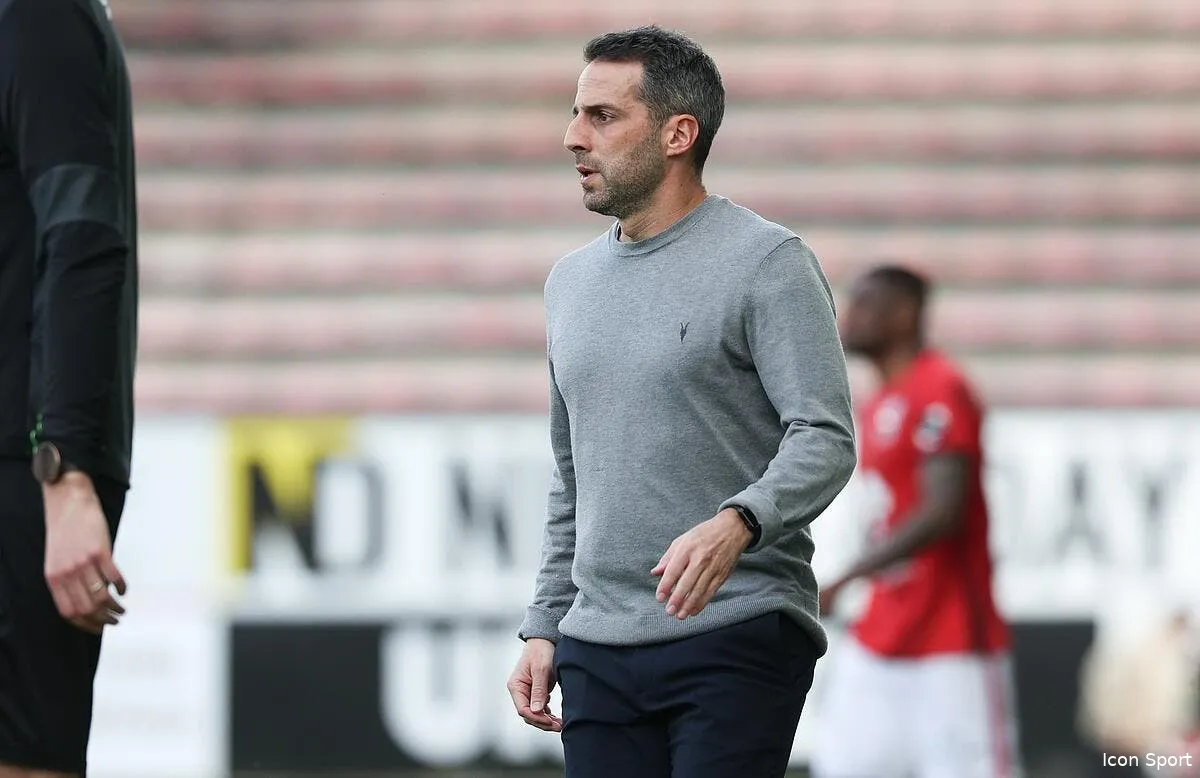 bel textor vire encore son entraineur iconsport 206544 0005 391534