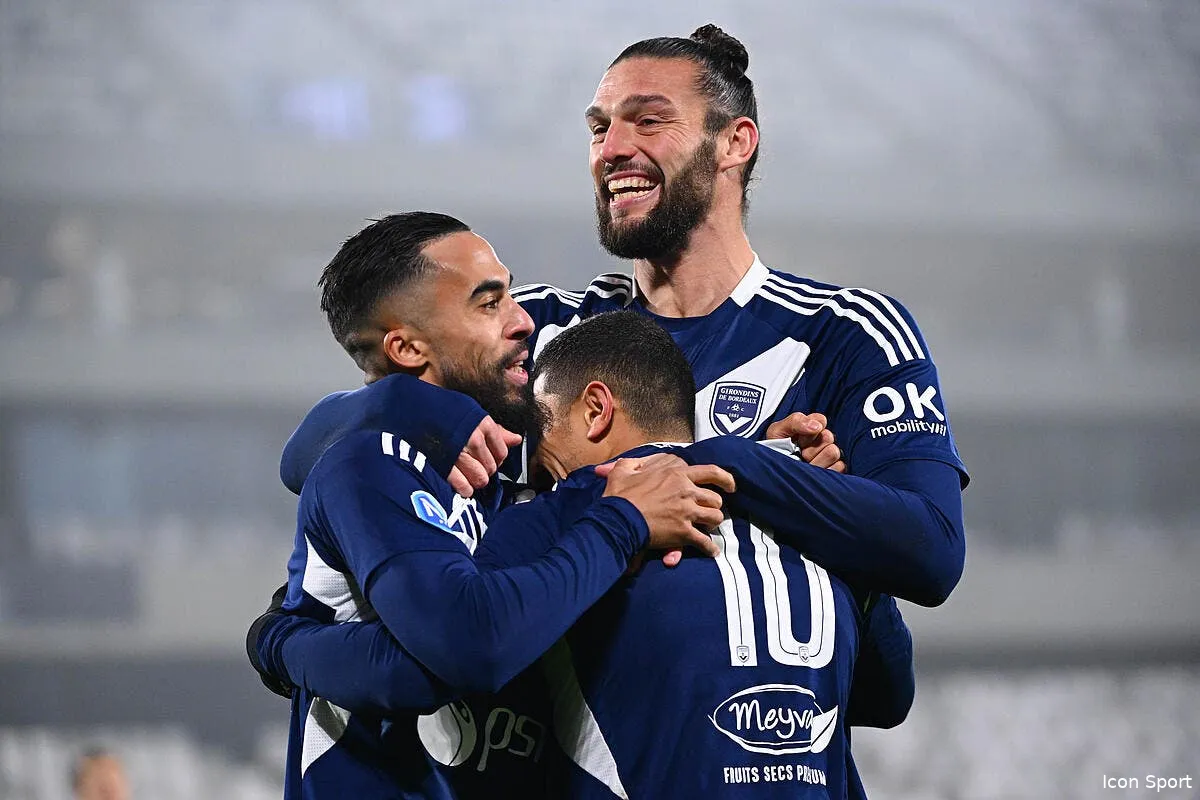 bordeaux fait n importe quoi avec andy carroll iconsport 249774 0001 391419