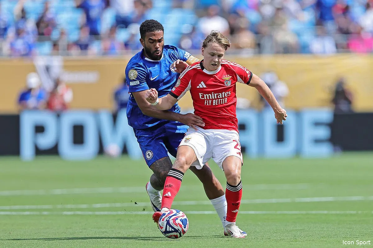 chelsea benfica interrompu a cinq minutes de la fin iconsport 263270 0003 394926