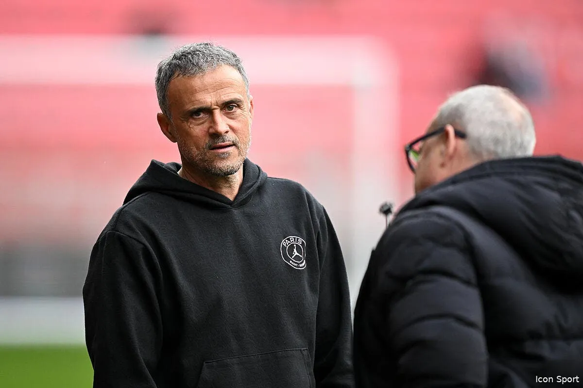 chevalier et un gros neuf enorme surprise au psg iconsport 254172 0003 396179