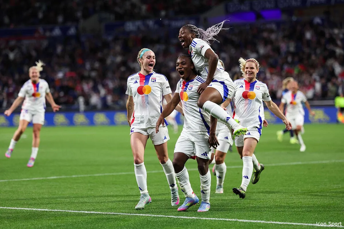 d1 fem l ol ecrase le psg et decroche un 18e titre iconsport 260299 0096 392849