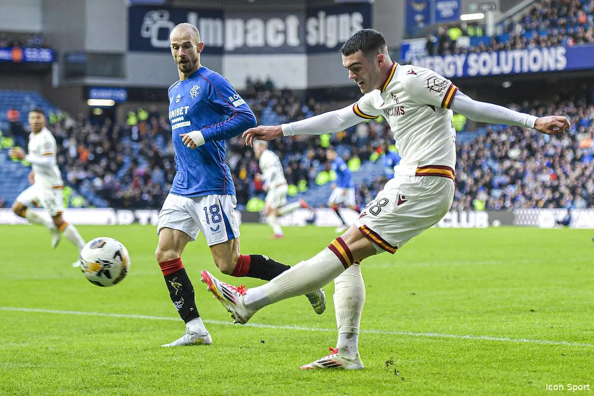 donner 10 me pour un joueur de 18 ans l ol approuve iconsport 253567 0025 389341