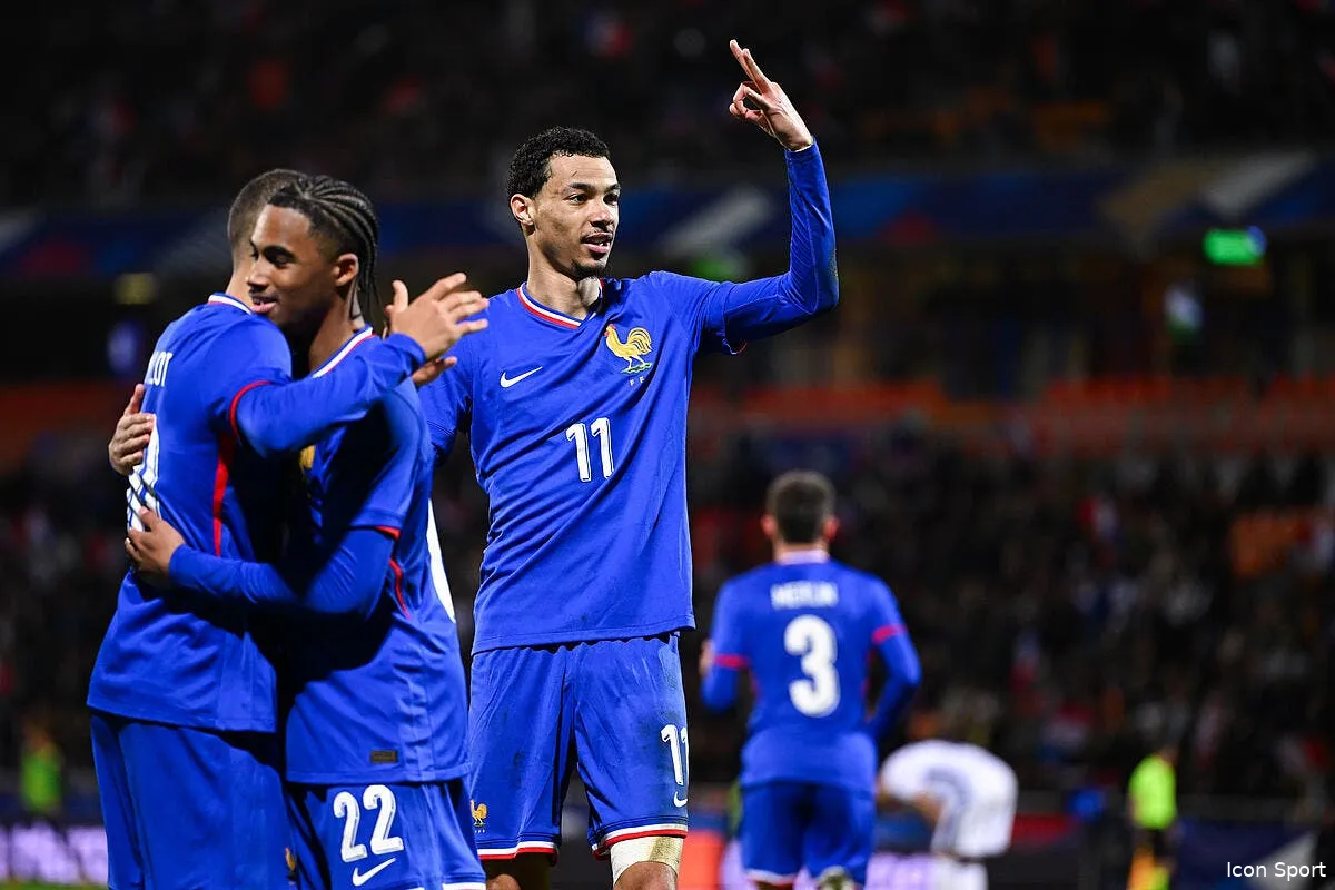 edf ekitike voit triple les bleuets dynamitent l angleterre iconsport 255595 0140 390151