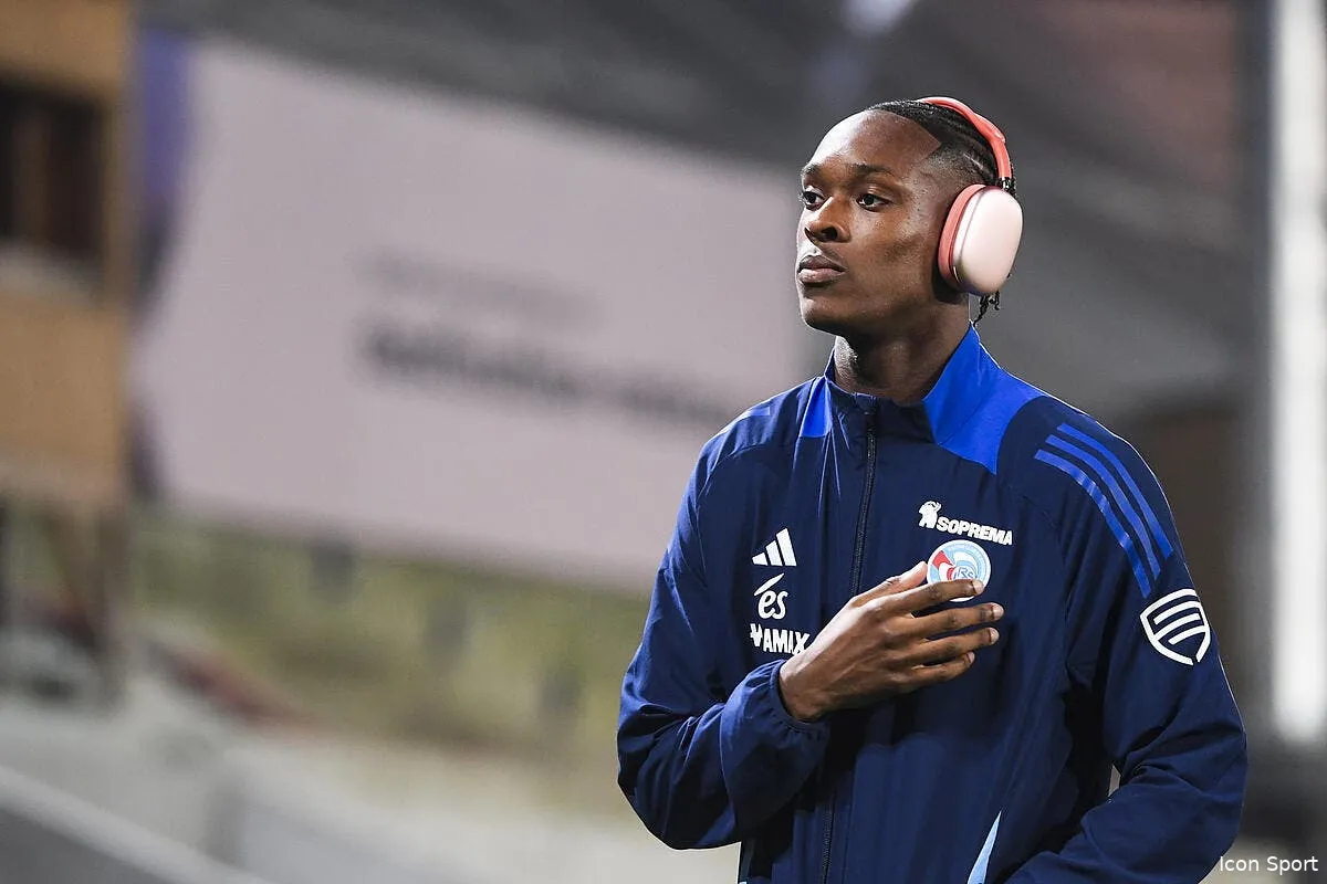 emegha est phenomenal chelsea pioche a strasbourg iconsport 256095 0413 390522