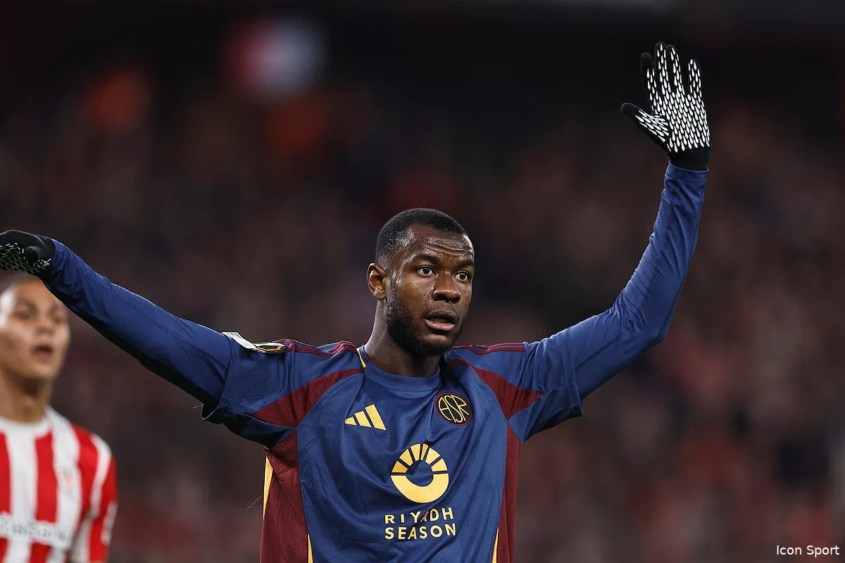 evan ndicka a l om grace a un echange fou iconsport 254749 0042 394782