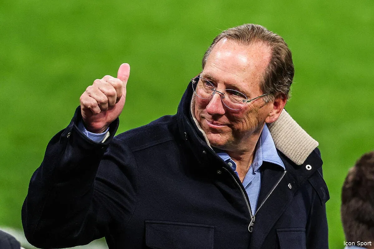 l ol devait 2 000 euros et ne repondait plus la fifa a frappe iconsport 260299 0593 1 393330