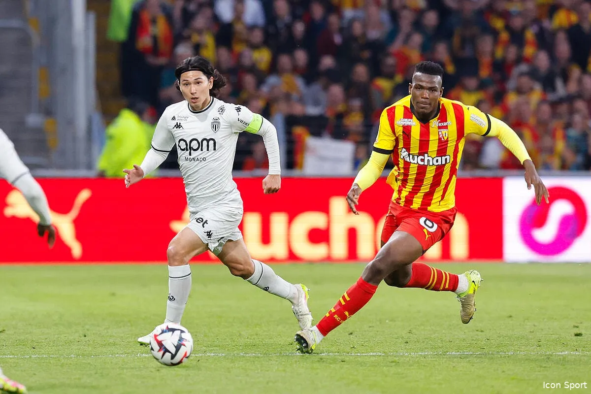 l ol oublie echeverri et exige ce defenseur a man city iconsport 260408 0248 394519