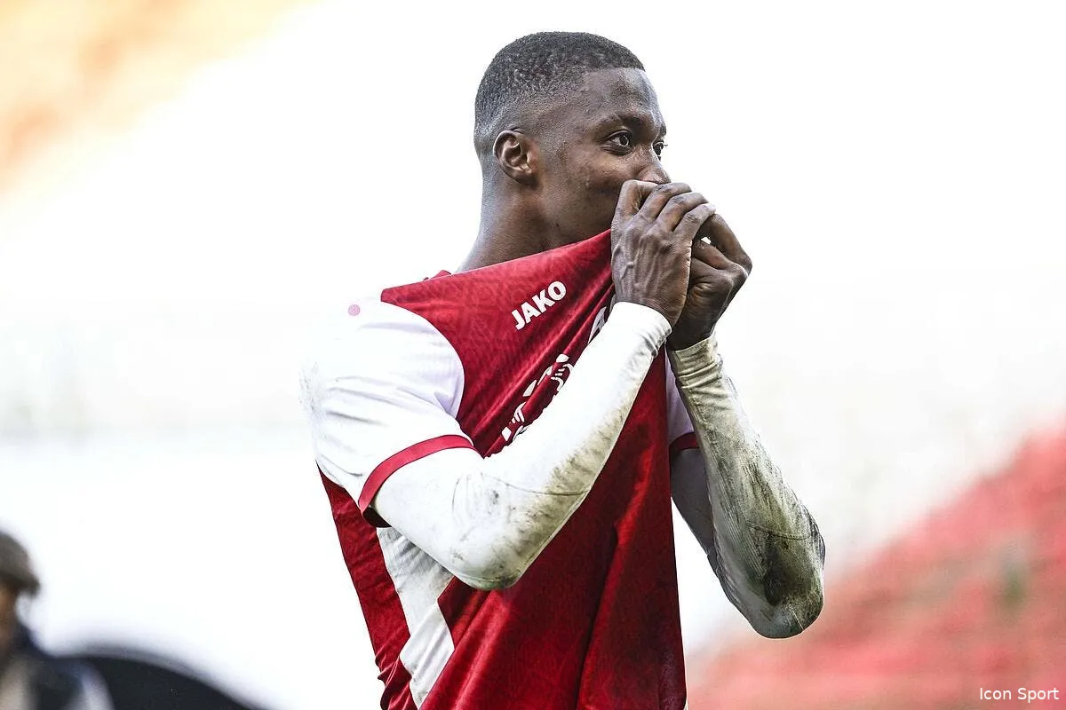 l om double sur un dossier prioritaire iconsport 251206 0011 389446