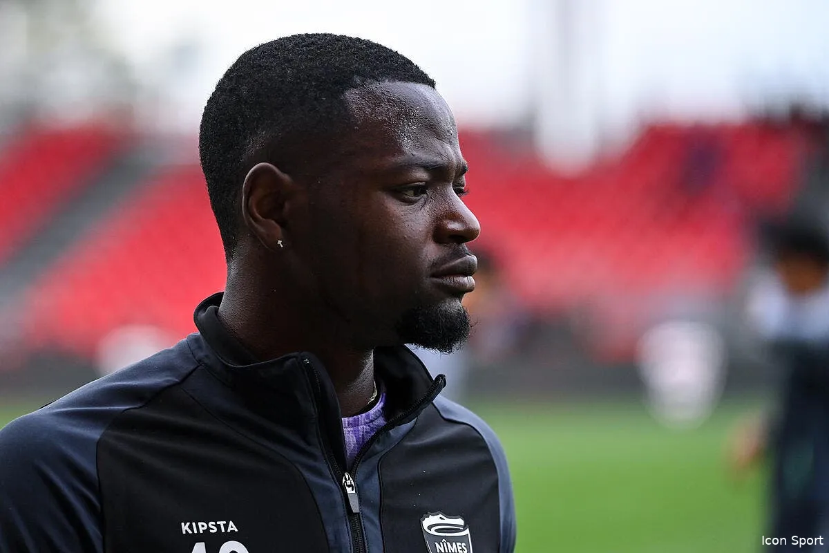 l om pret a lacher un jeune gardien talentueux iconsport 259703 0001 393246