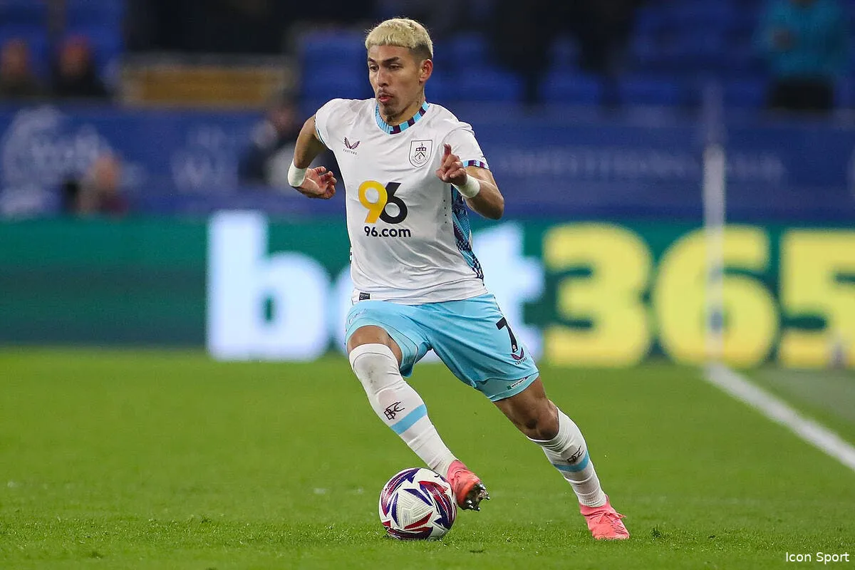 l om s attaque a un joueur de premier league iconsport 253843 0027 395311