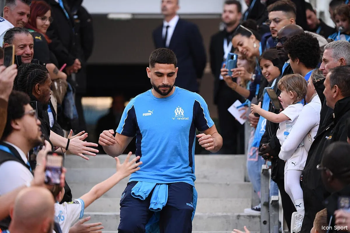 l om s offre neal maupay deux rivaux en profitent iconsport 256887 0390 393357