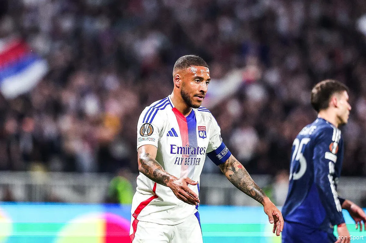 l1 l ol regale et place deux joueurs dans l equipe type iconsport 257177 0304 391252