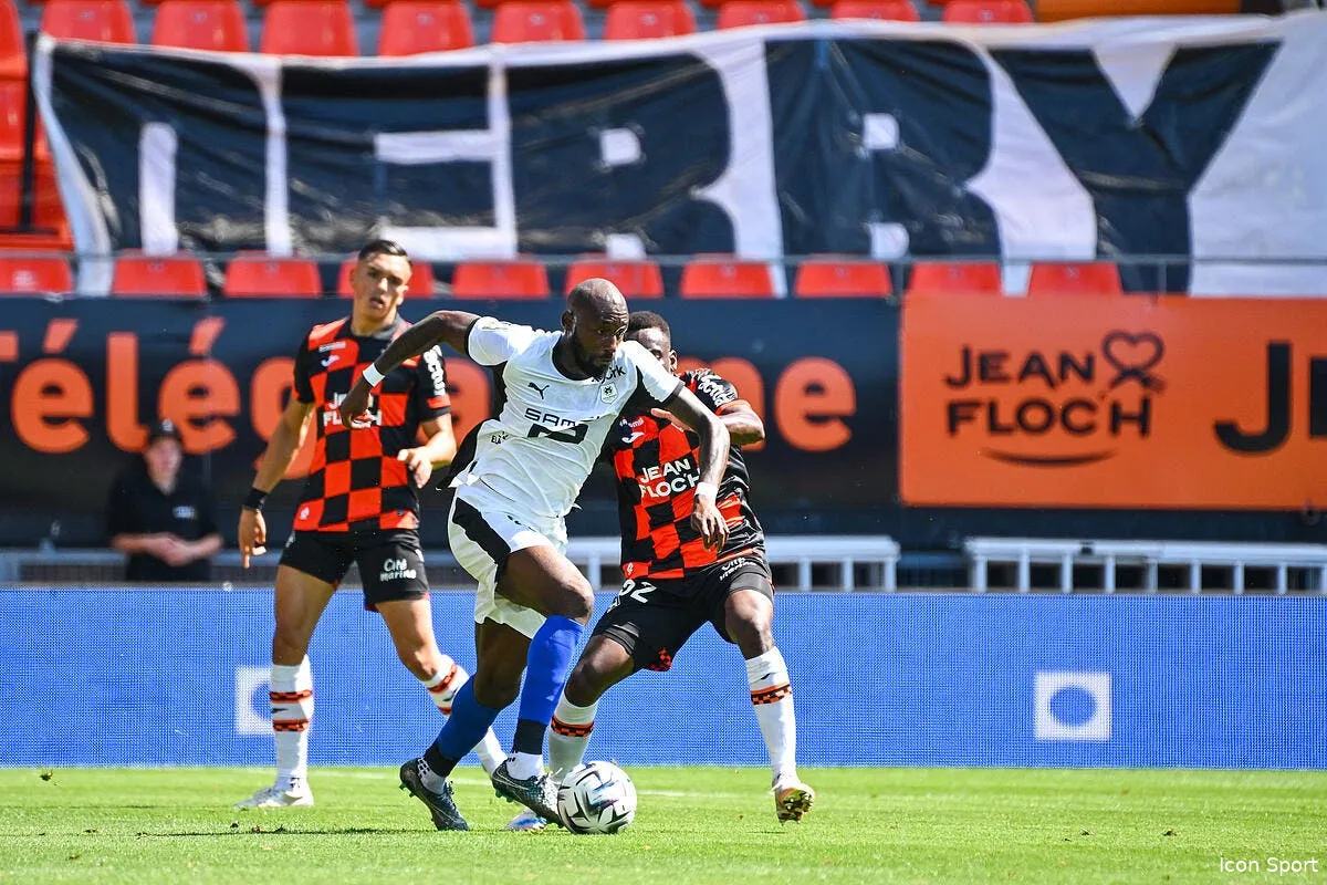 l1 lorient lamine un stade rennais reduit a 9 iconsport 267650 0102 397761