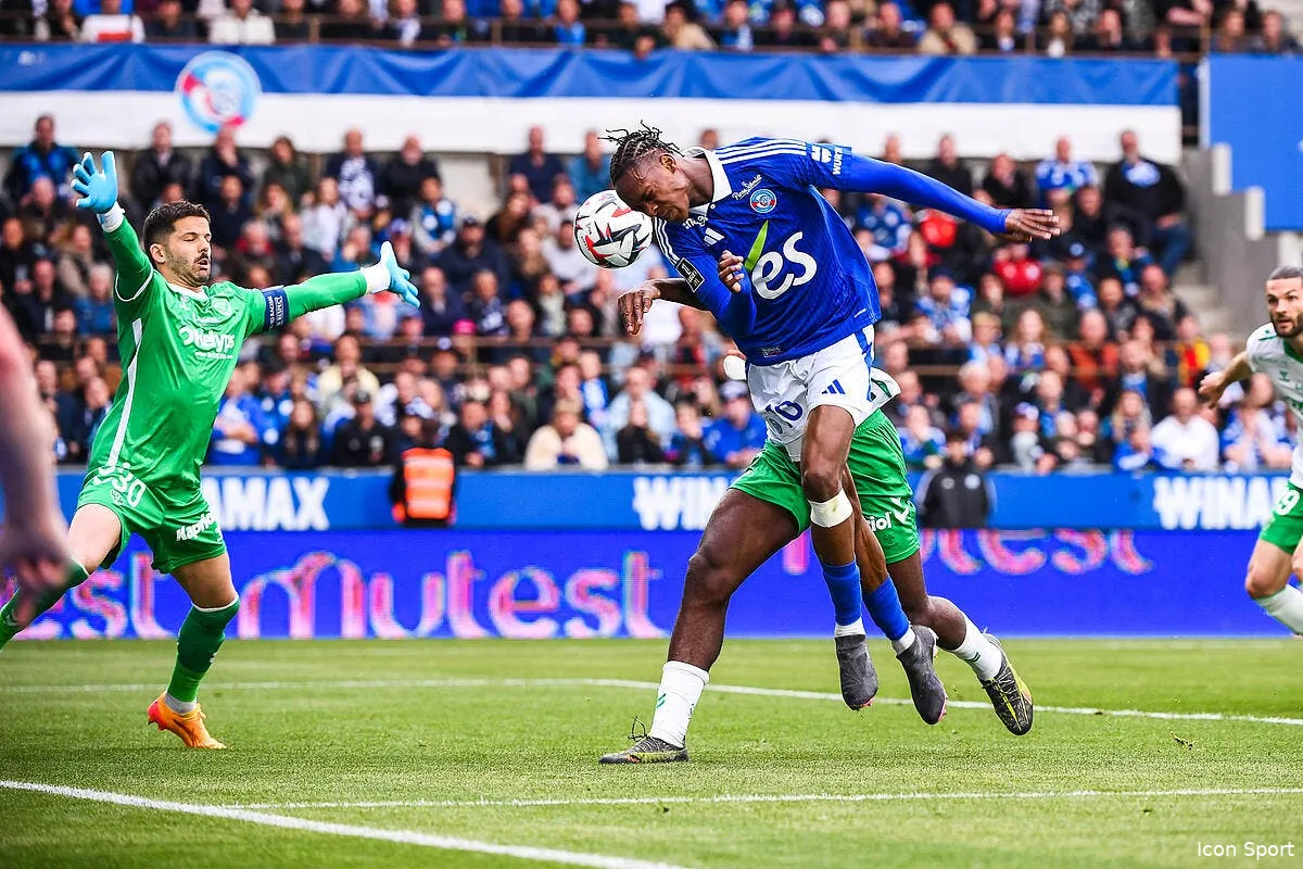 l1 strasbourg colle au podium l asse retombe iconsport 258614 0150 391873