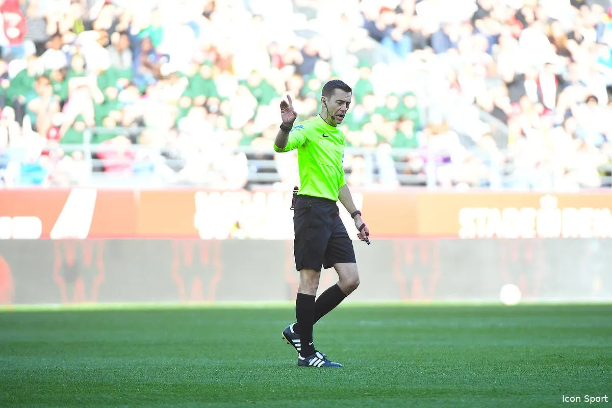 la fff tacle turpin l arbitrage de reims strasbourg a ete rate iconsport 256854 0120 391013