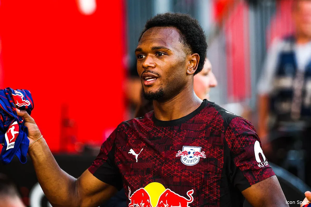 la juve annonce l arrivee de lois openda off iconsport 266358 0232 398273