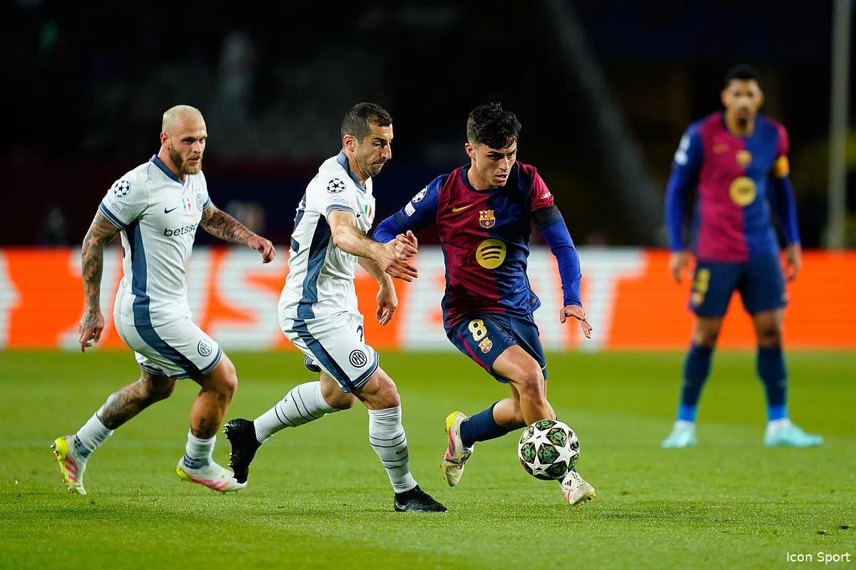 ldc le barca et l inter dos a dos apres un match fou iconsport 259036 0080 392082