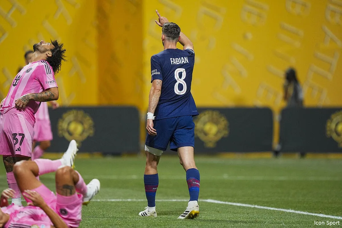 le psg attaque sur son boss du milieu iconsport 263312 0089 395037