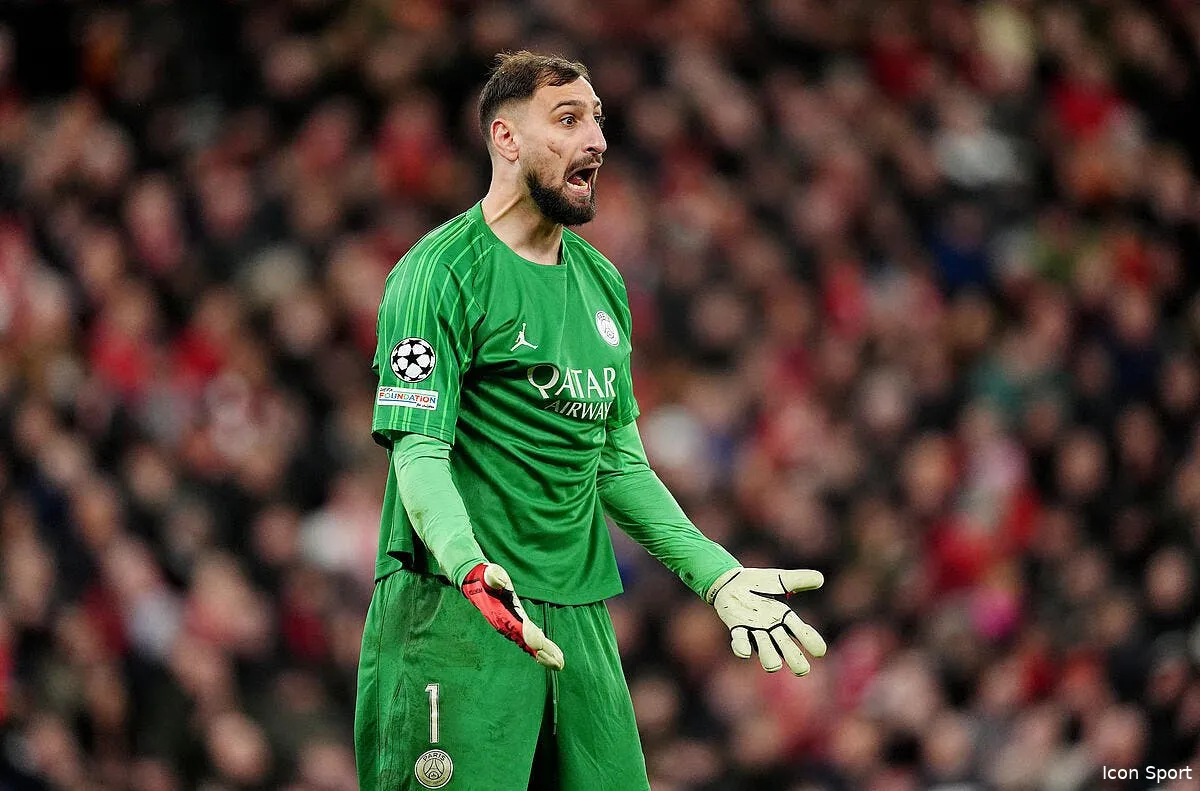 le psg ecoeure donnarumma avec une offre bidon iconsport 254475 0145 389734