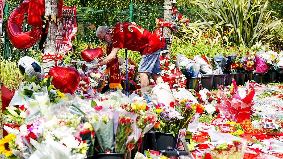le psg fait une minute de silence pour diogo jota iconsport 263531 0024 395165