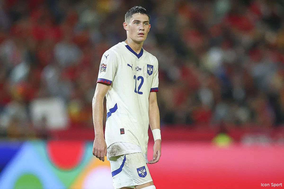 le psg violemment recale par le messi serbe iconsport 241980 0088 395768