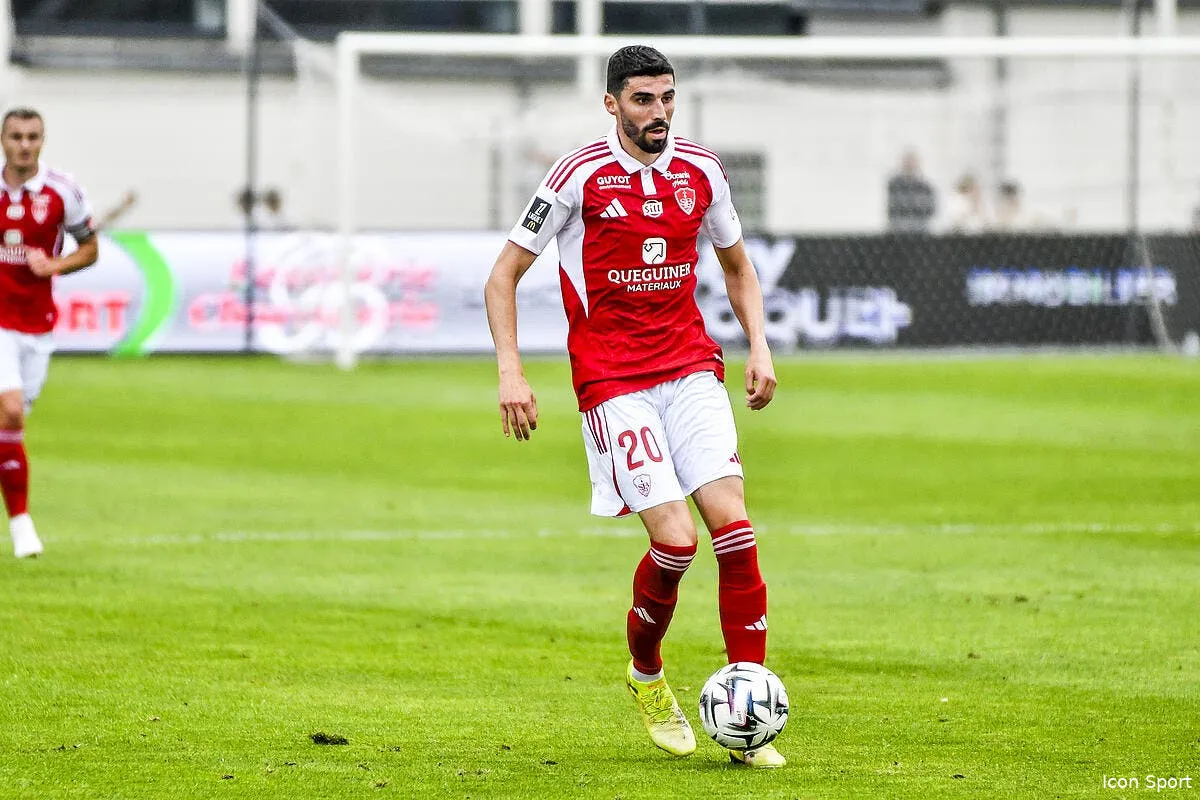 lees melou le paris fc debarque et defie l ol iconsport 264724 0128 396511