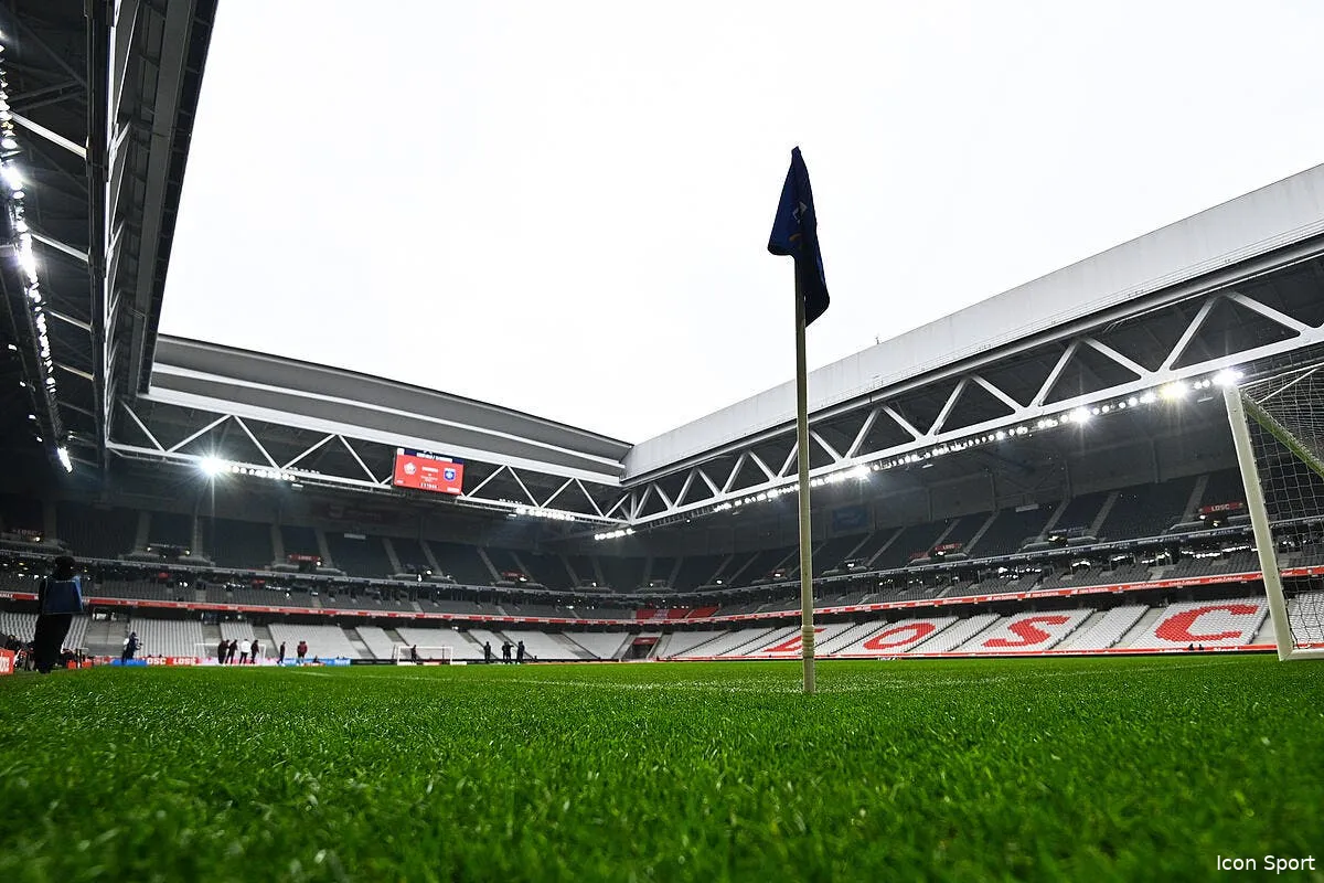 lille auxerre les compos 15h sur dazn iconsport 258163 0006 391571